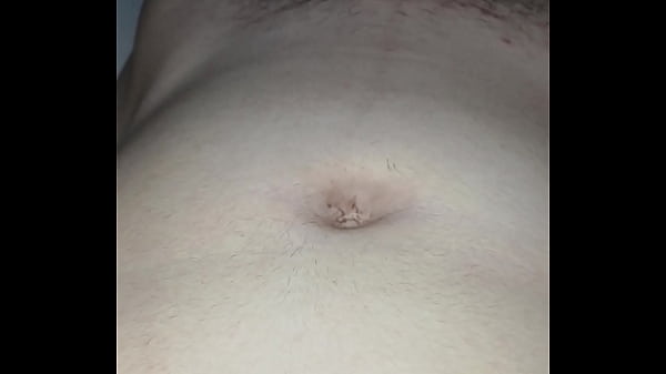 Play MP4 - Gemendo e me masturbando