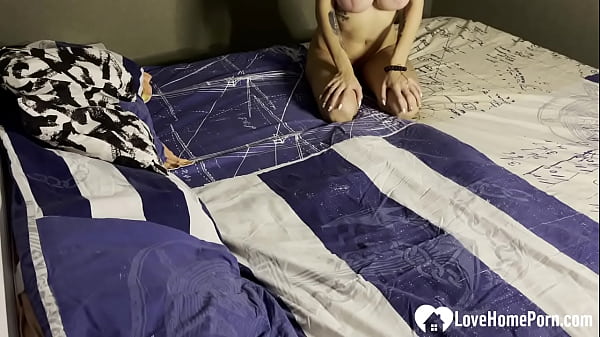 Nonton Blondie With Big Boobs Really Like It Rough thumbnail