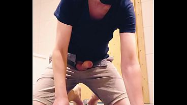 masturbation on flip flops 