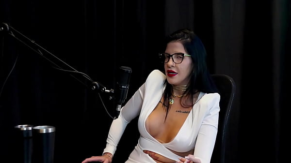 Sempre procura ensinar que ningu&eacute;m &eacute; melhor que ningu&eacute;m n&atilde;o realizou o fetiche na mesa de sinuca limpou seu nome e as pessoas julgam muito leticia braga watch sheer red 