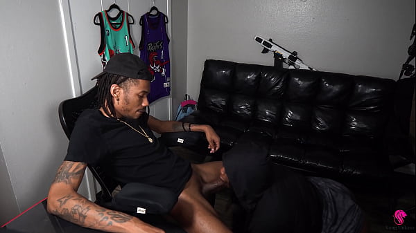 Play MP4 - Gimme That Mouth Juicy Tee