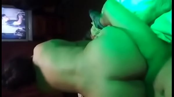 TANIA LINDA MADURA DE SANTA ANITA 4 