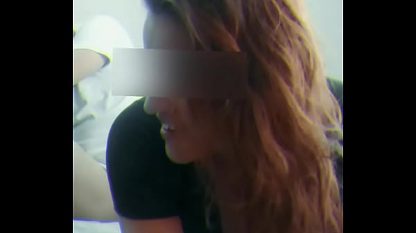 Toda puta montando al vecino para que me lo llene de leche 