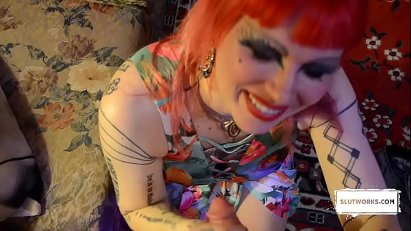 Helping My Stepsis Tidy Up The Living Room thumbnail