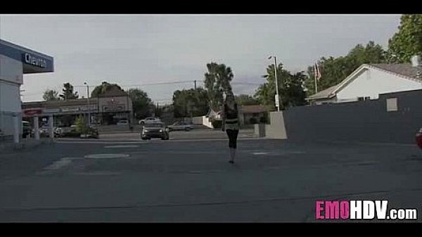 Nonton Goths Love Pussy 116 thumbnail