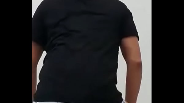 Play MP4 - Passivo Rabudo Rebolando de Shortinho