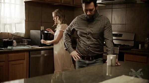 Play MP4 - MissaX - What's Best for You - Cadence Lux