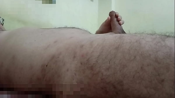 Boy recording his nude body and wet lund 