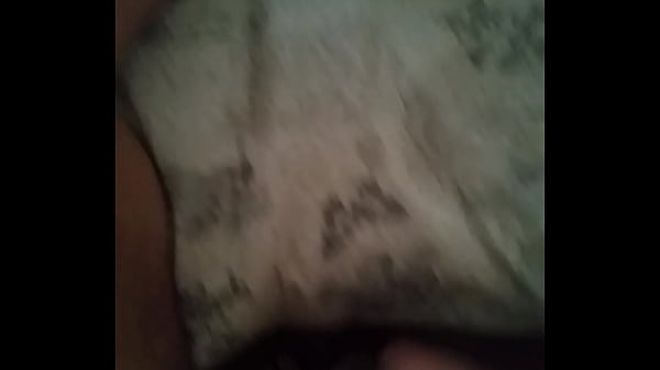 Esposa disfrutando su regalo