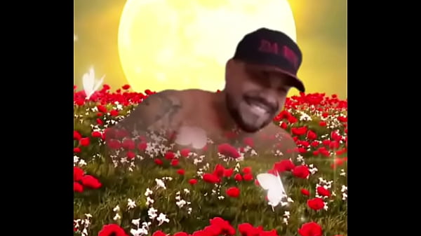 Pedi um nudez e meu amigo safado mandou 