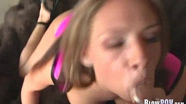 She sucks a good dick 440 