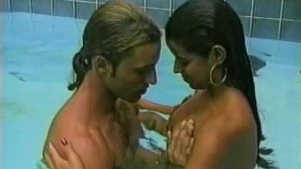 Poolside anal sex horny brunette 