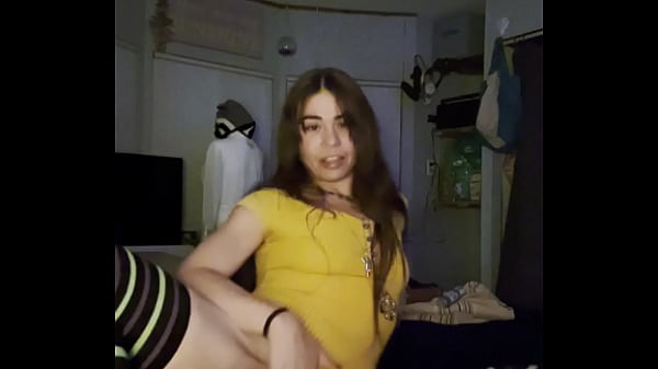 Play MP4 - Small part of a fun night away