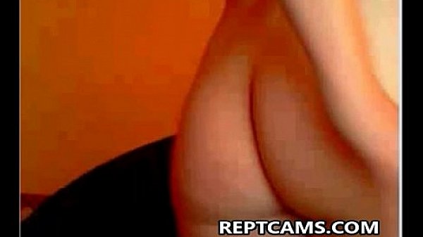 Sexy french teen masturbate on webcam 