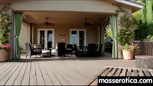 Nonton Hot Teen Masseuse Given Strong Orgasm 2 thumbnail