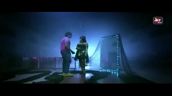 Gandii Baat S05 E01 Hot scene Lalita Madam ki dress fucking with_students