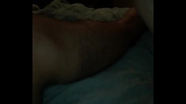 Lo rosean de leche al puto 