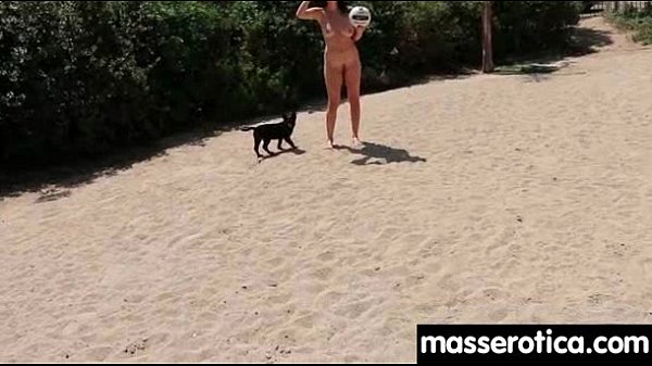 Young_girl hassessionwith horny lesbian 29