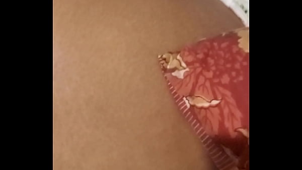 Play MP4 - Showing off my shape