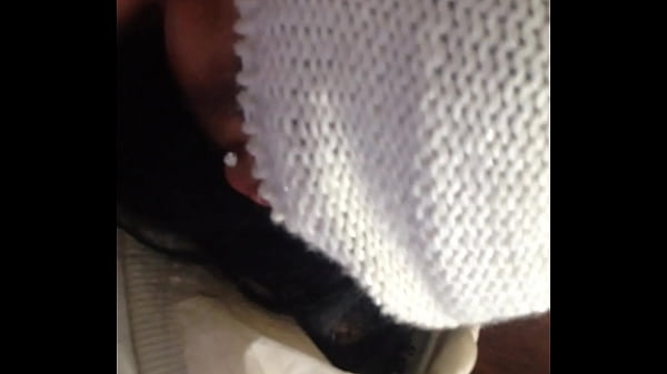 Me la mama mientras veo Guerra de Chistes