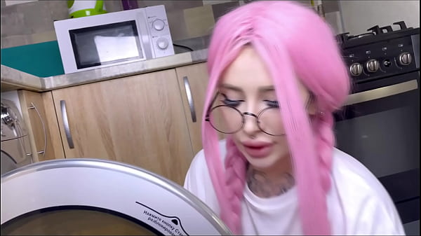 Play MP4 - Hard Fucked Step Sister Who Got Stuck in the Washing Machine