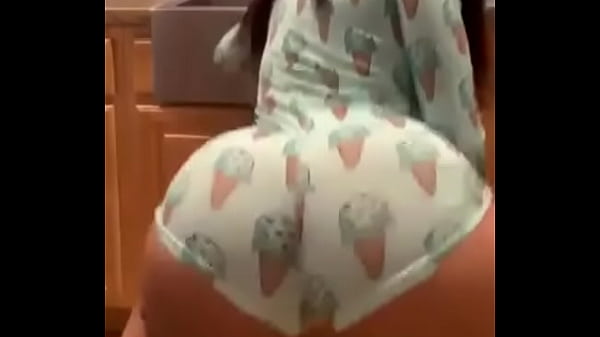 Nonton Gostosa Robolando O Seu Rabao thumbnail