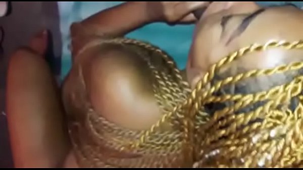 Ninfetinha Pretinha dando pra dotado 1