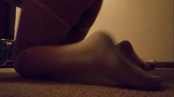 Nonton Babe Rides Dildo Really Hard thumbnail