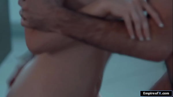 Guy licks thenfucks brunette girlfriend