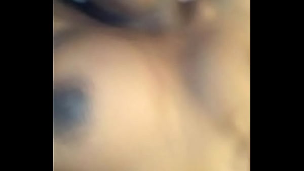 Nonton Daisy Bitch Plays With Herself thumbnail