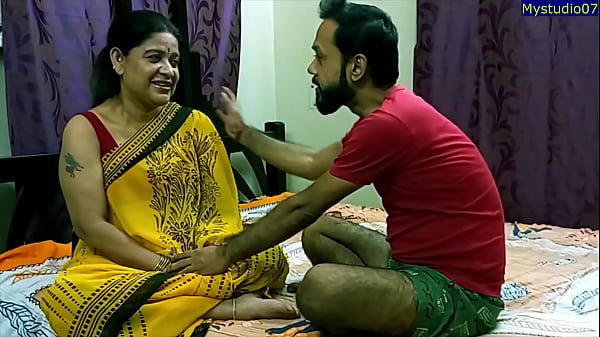 Play MP4 - Friendly romance with hot milf aunty&colon;&colon; She could not forget my ass and fucking&excl;&excl; with dirty audio