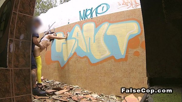 Fake cop bangs deep throat brunette outdoor