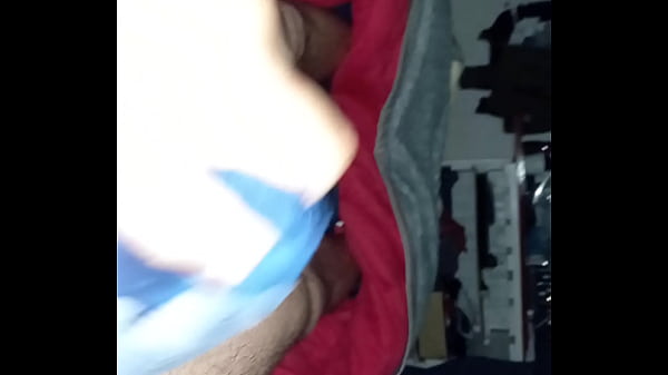 Play MP4 - Gozando na cueca