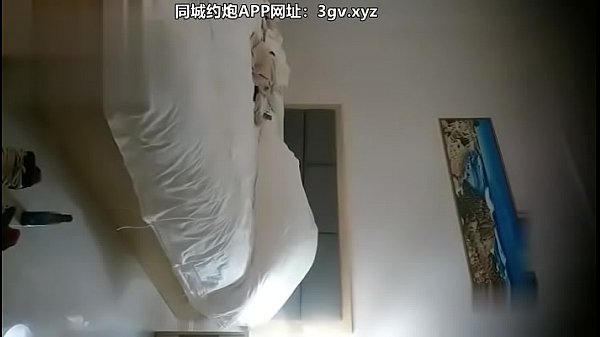 中年男宾馆约操附近学院偷偷出来兼职的漂亮妹