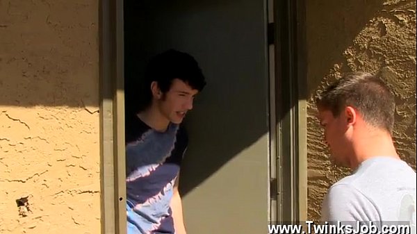 Gay blowjob in car Ryan gargles down the older stud'_s schlong before