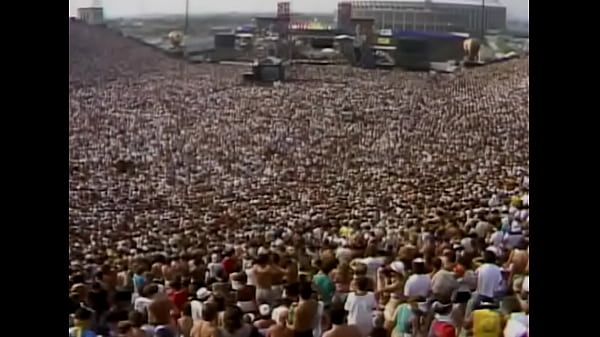 Nonton The Cars thumbnail