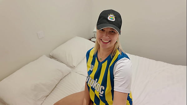 I Fucked My Turkish Stepmom (fenerbah&ccedil;e Fan) Before My Step Dad Came Home thumbnail