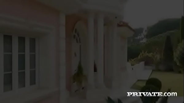 Misha Maver and Renata Fox_Touch the Sky in Anal Threesome