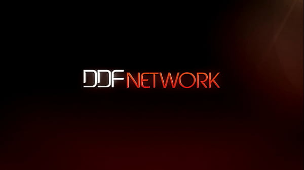 Mystery masks latex loving threesome for fetish lovers 