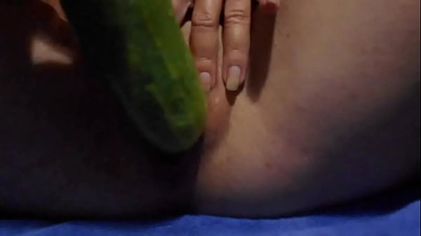 Play MP4 - cuCUMber fun