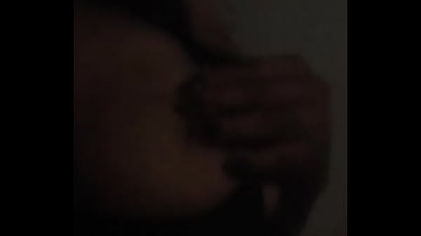 Play MP4 - Mi novia me env&iacute;a video masturb&aacute;ndose