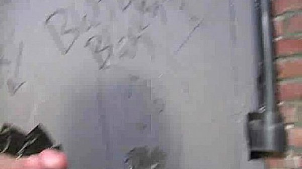 Nonton Black Girl Have Surprise Gloryhole 9 thumbnail