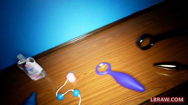 Thai shemale Deedee allows guy to insert anal beads, butt plug and raw dick into her ass! 