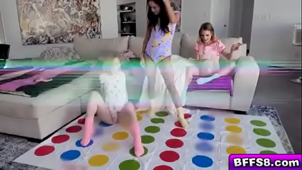 Nonton Pussies And Pajamas0.mp4 thumbnail