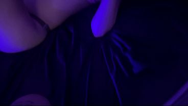 Nonton She Didn`t Lock The Door Stepdaughter Gets Naughty thumbnail