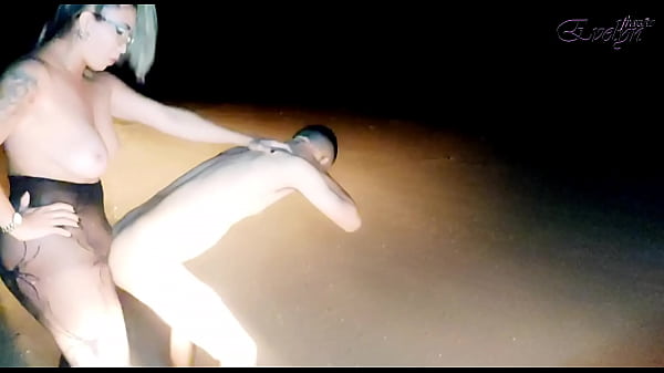 Sexo No Interior Do Canavial thumbnail