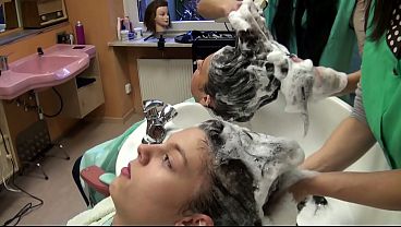 2 Woman Backward Hairwash 