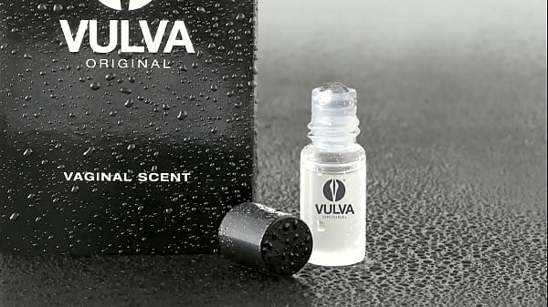 Smell_the wet_and creampie pussy of this hot girl Try_it