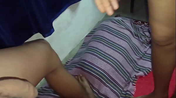 Play MP4 - Indian wife blowjob husband Dick homemade sex