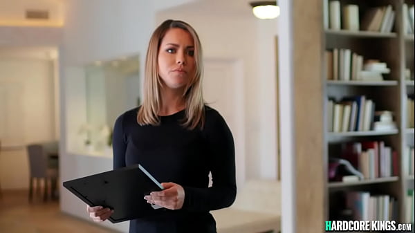 Coupleof thiefs fucking in bedroom